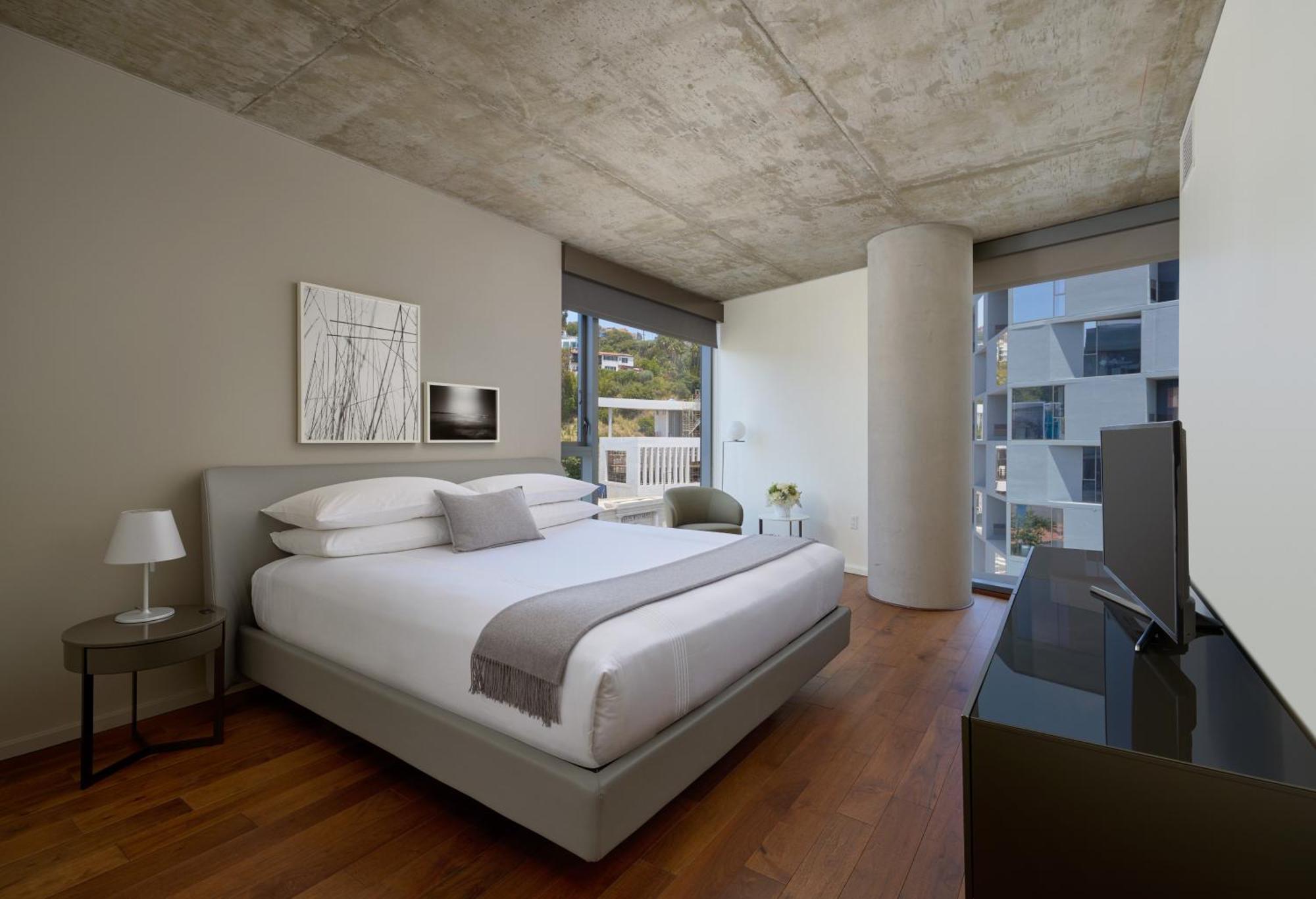 Aka West Hollywood Apartahotel 5*